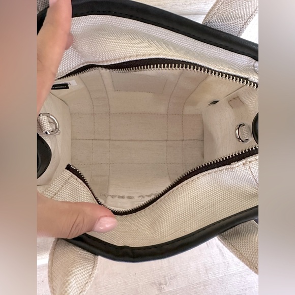 Marc Jacobs The Tote Bag - Medium - NWT - Rare - Picture 13 of 13